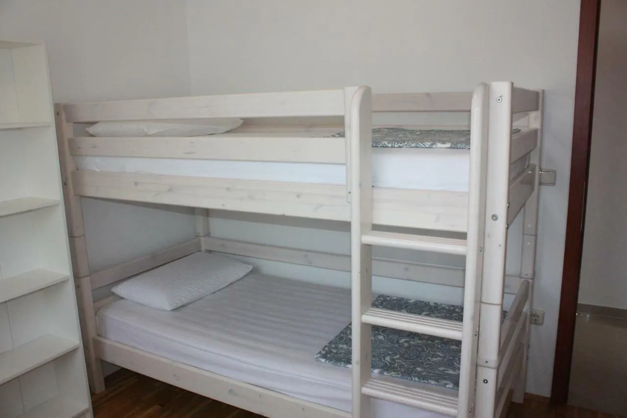 Apartment Natalia Pag باغ